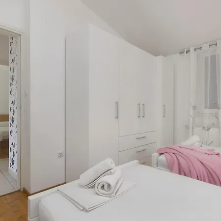 Of The Apartment *